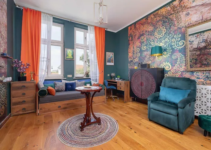 Designer Apartment Next To Wawel Castle By Renters Prestige